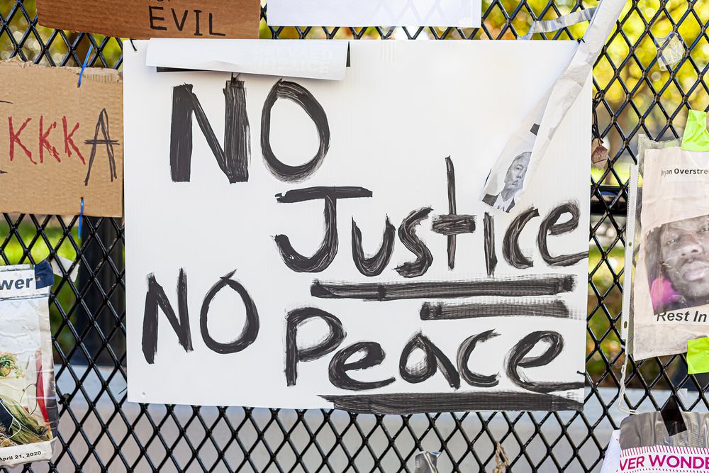 Abolish the police 101: College courses teach students that police, prisons must go