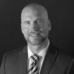Staff image